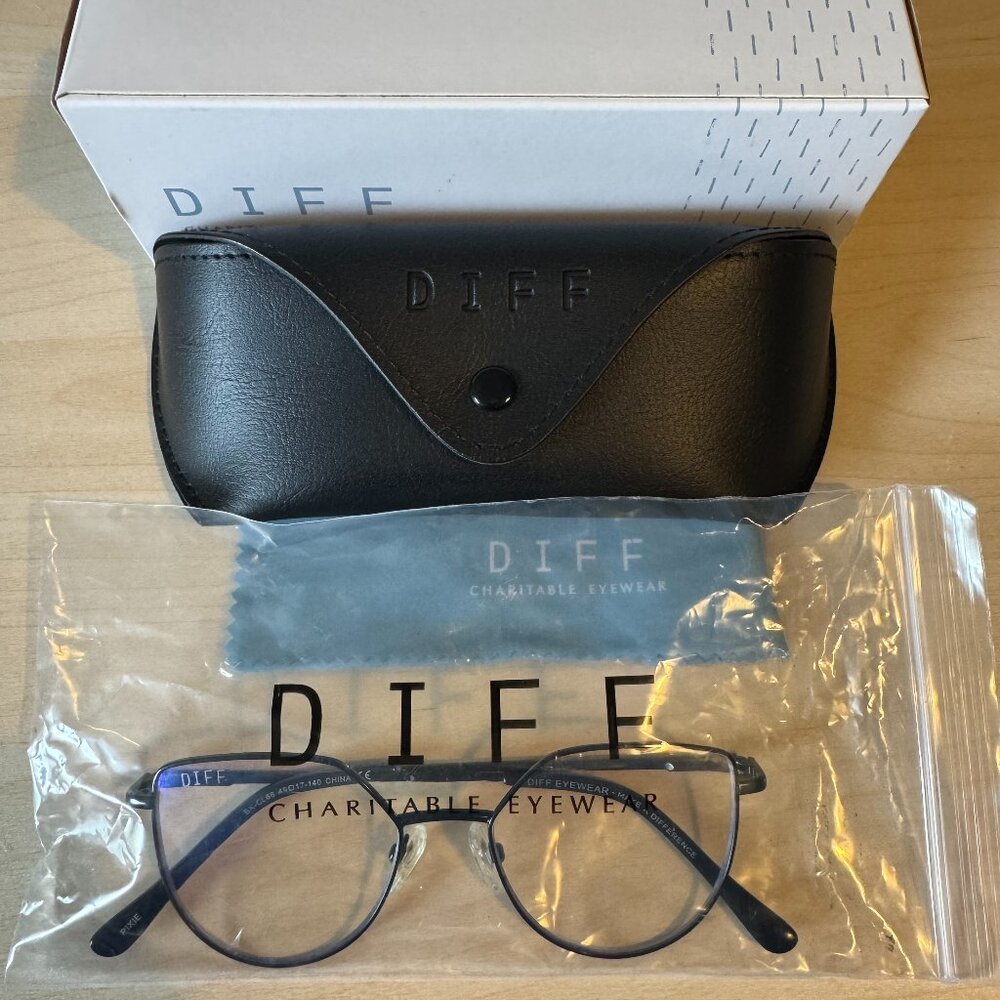 Diff Eyewear - Pixie Blue-Light Glasses, Black - image 2